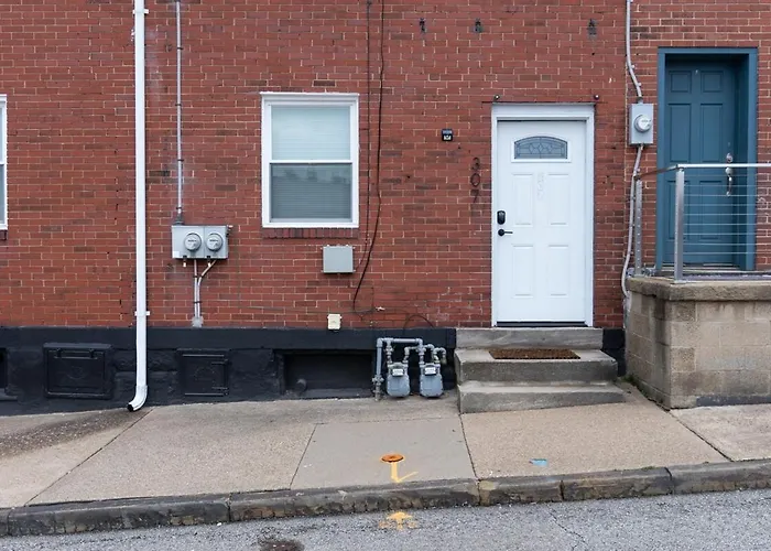 Apartment House *