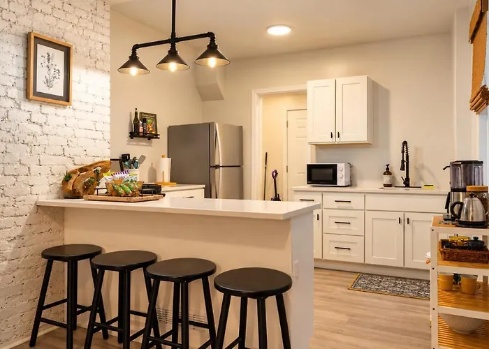 House Apartment *